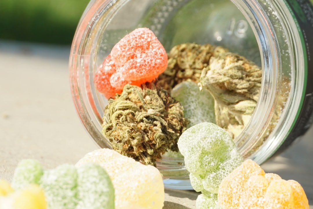 edibles & shake